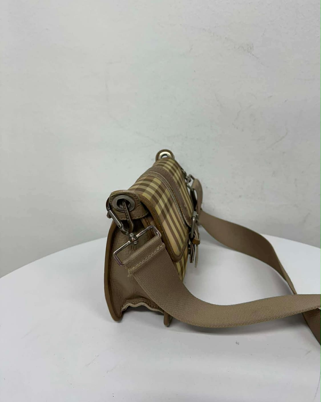 버버리 노바체크 미니 크로스백 숄더백 상품이미지3