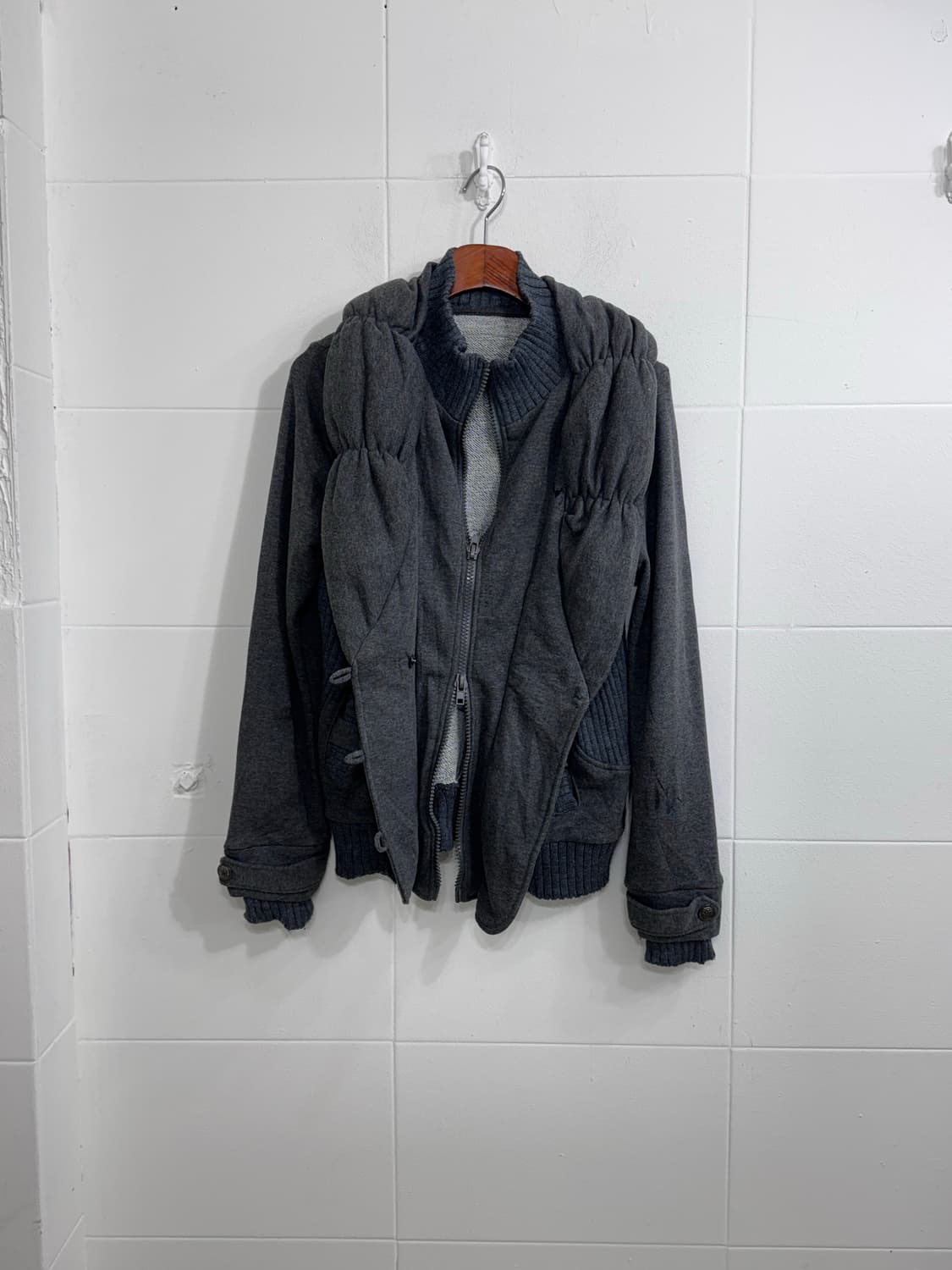 엑시즈팜 키플링 그레이 무채색 겨울 니혼진 코디세트  상품이미지4