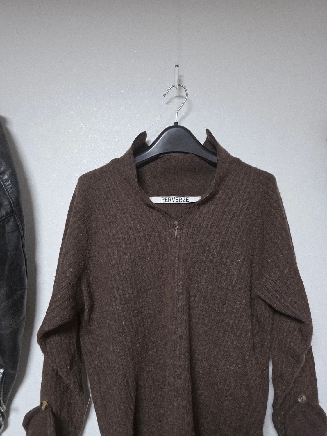 Perverz hand Thumbhole cuffs 상품이미지3