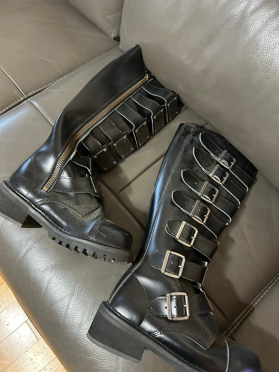 데모니아 Demonia Pleaser / Gothic Buckle 부츠 상품이미지3