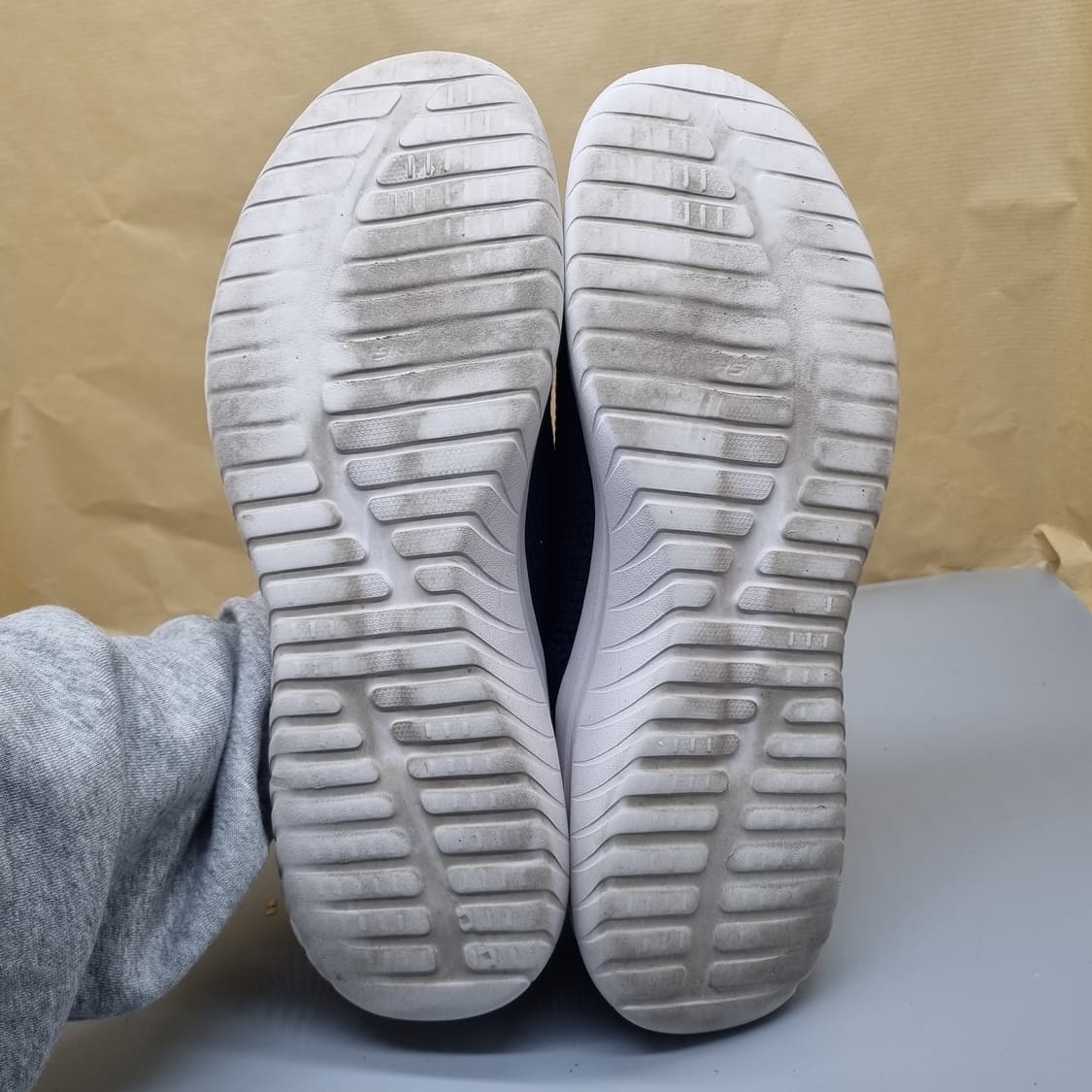 스케쳐스 울트라플렉스2.0 남성슬립온290 상품이미지3