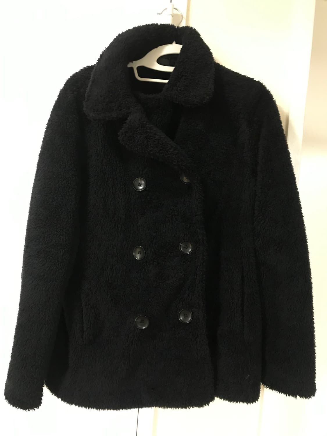 유니클로 플러피 더블 숏 코트 상품이미지1