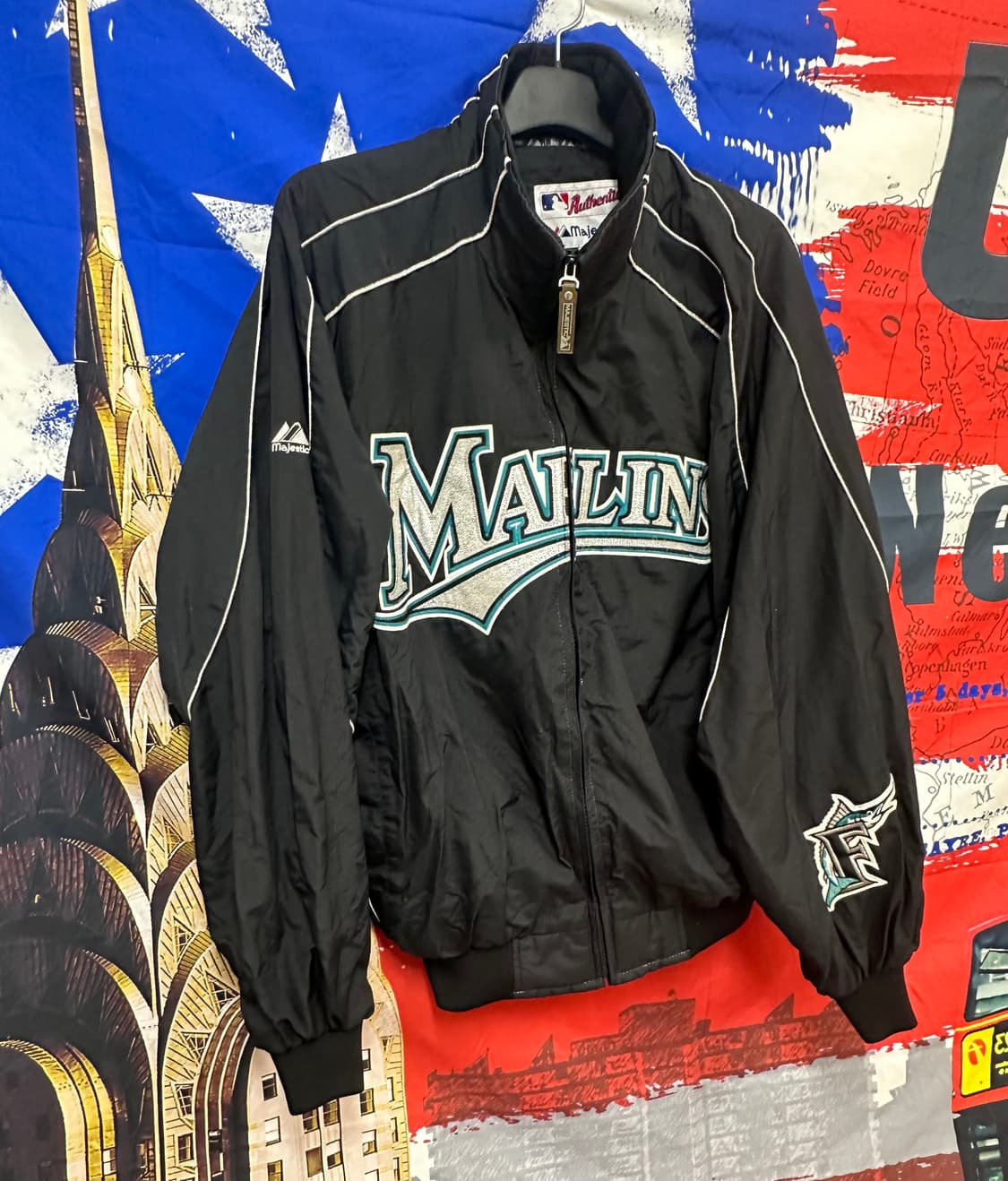 s급 마제스틱 레어템 마린스 오버핏바람막이L100 상품이미지3