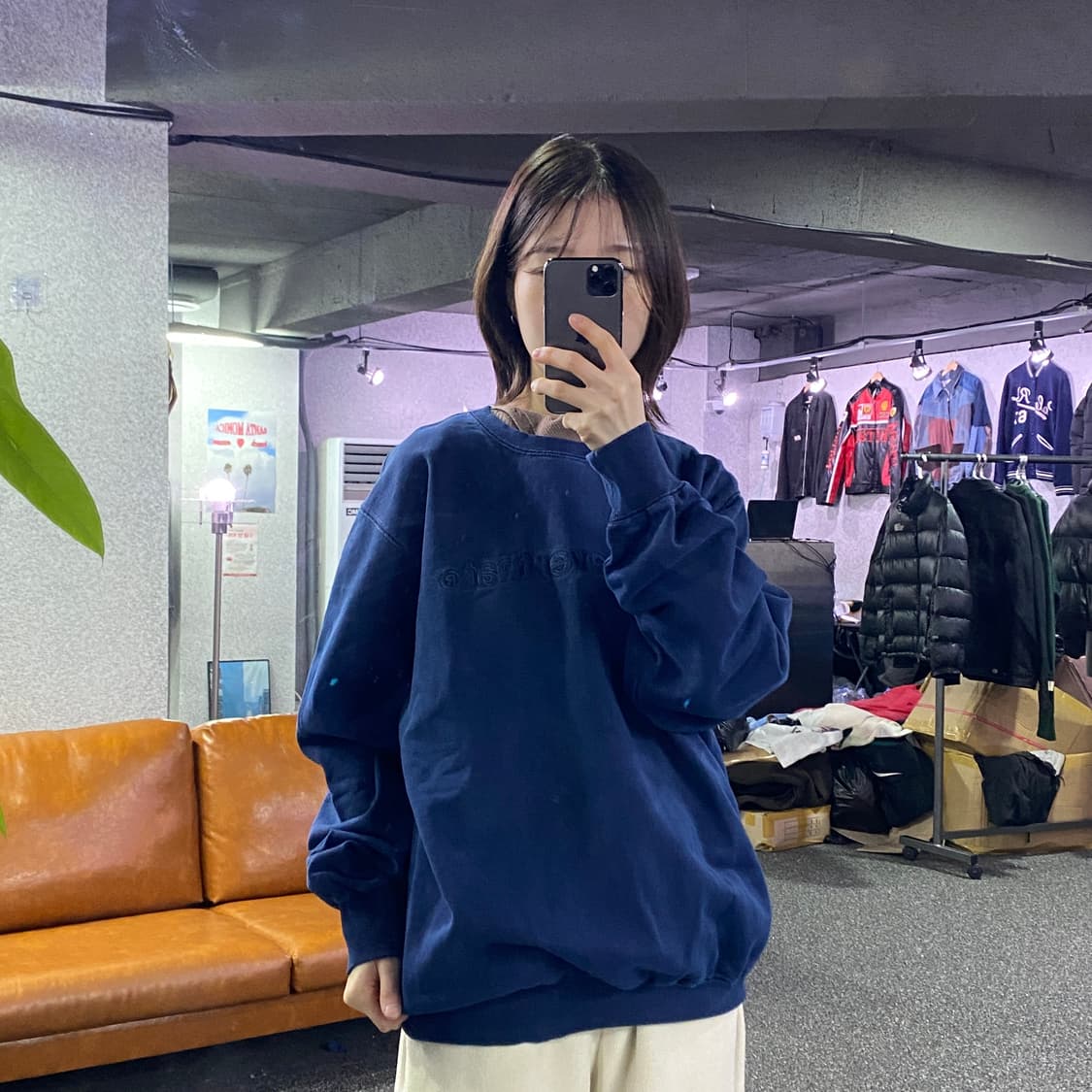 디스이즈네버댓 미들로고 네이비 스웻셔츠 B3349 상품이미지1