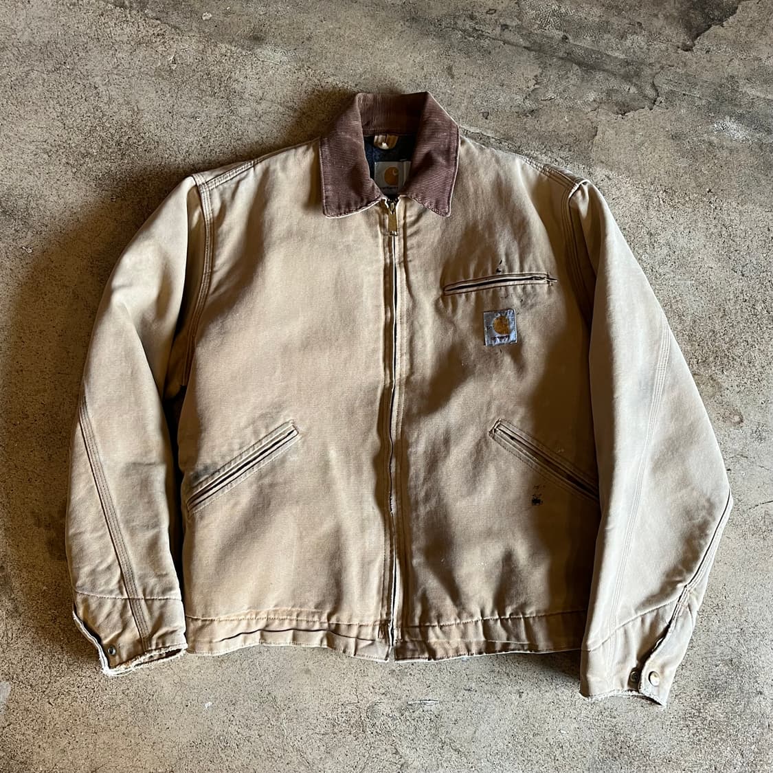 칼하트 디트로이트 자켓 상품이미지1