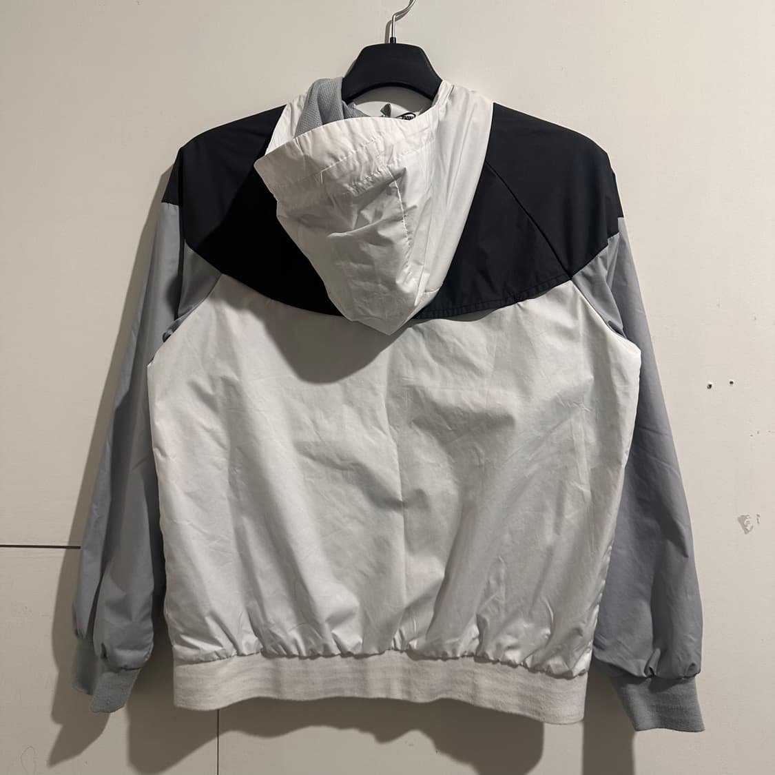 나이키 블랙/화이트 바람막이 상품이미지5