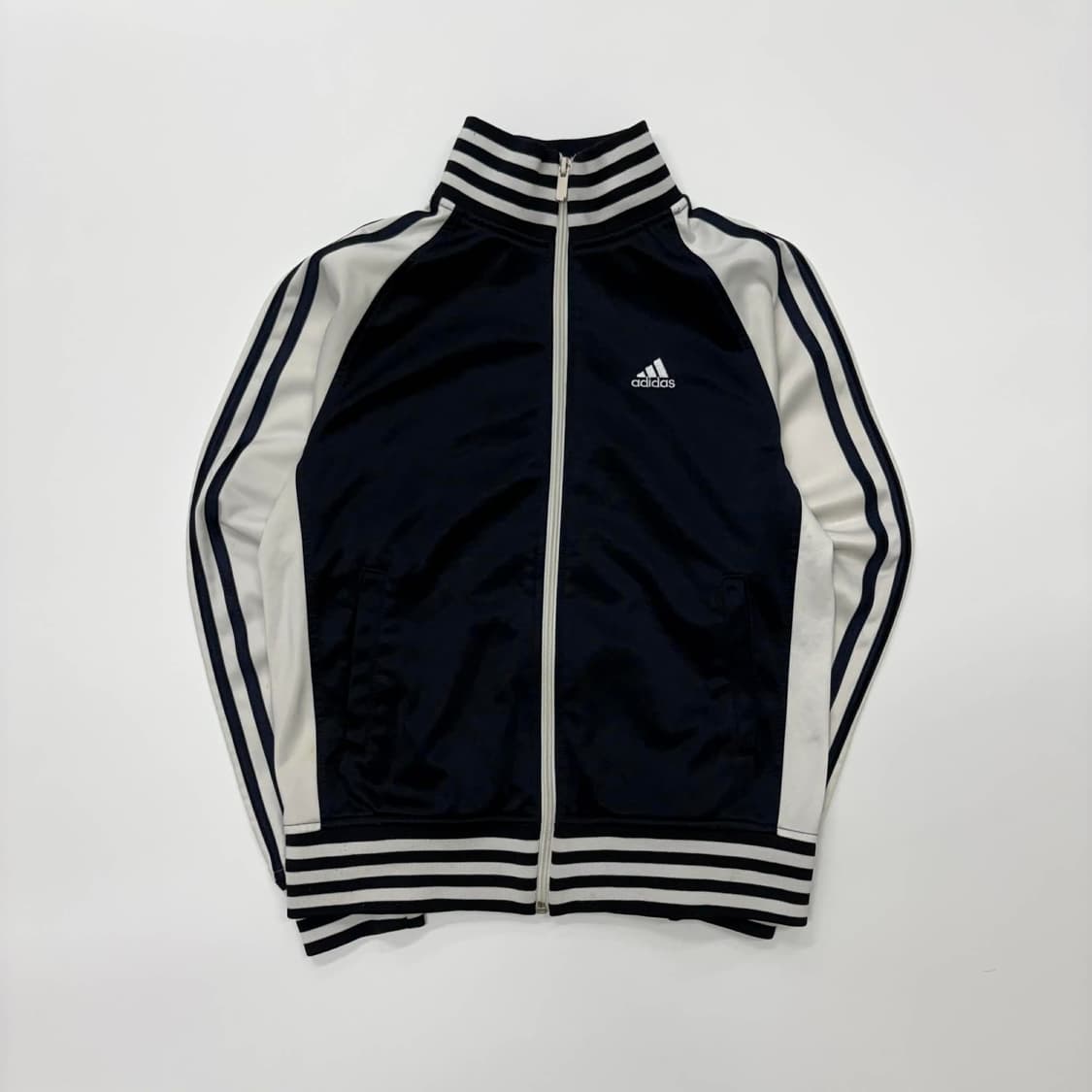 아디다스 일본판 러블리힙 화이트 네이비 걸즈 트랙탑 희귀져지 상품이미지2