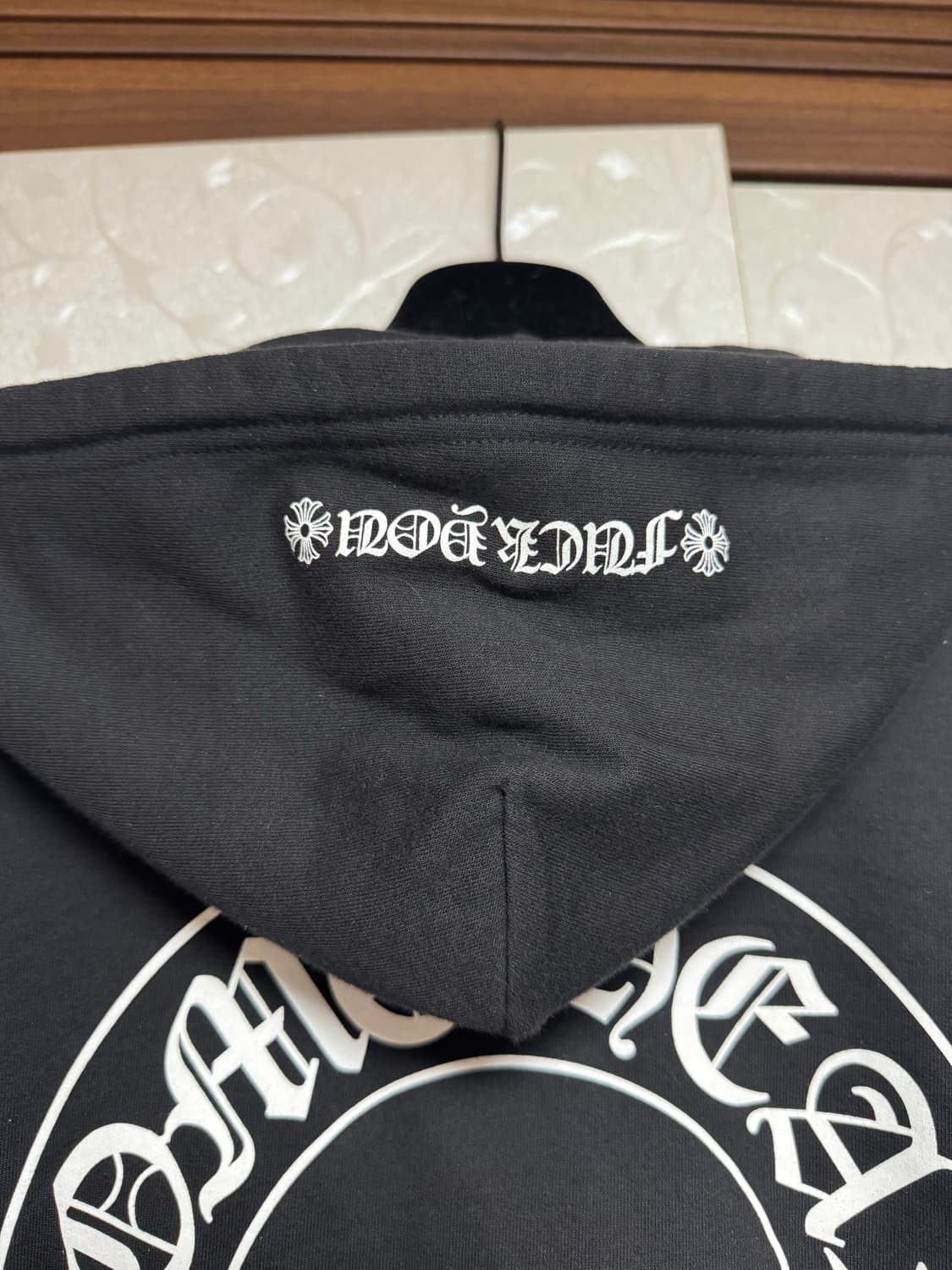 크림발 크롬하츠 홀스슈 플로랄 플리스 퍽유 집업 후드 블랙 M 상품이미지7