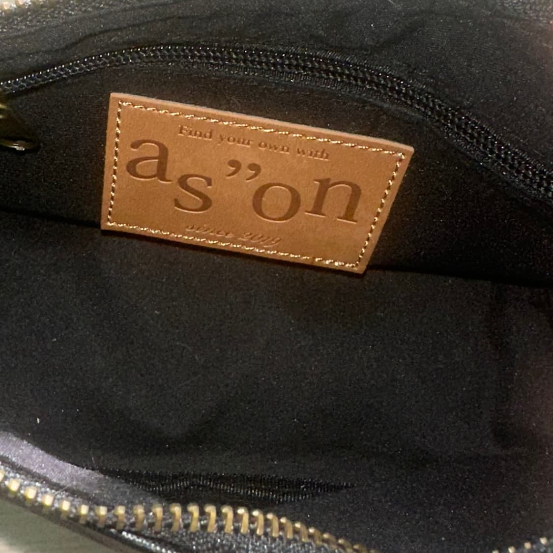 애즈온 키스백 상품이미지3