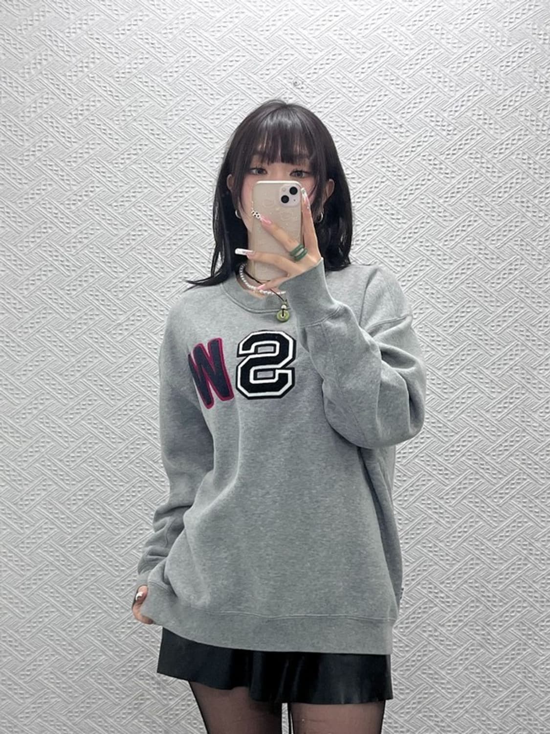 나이키 NSW 스트릿 키치 빅로고 오버핏 맨투맨 M C11066 상품이미지2