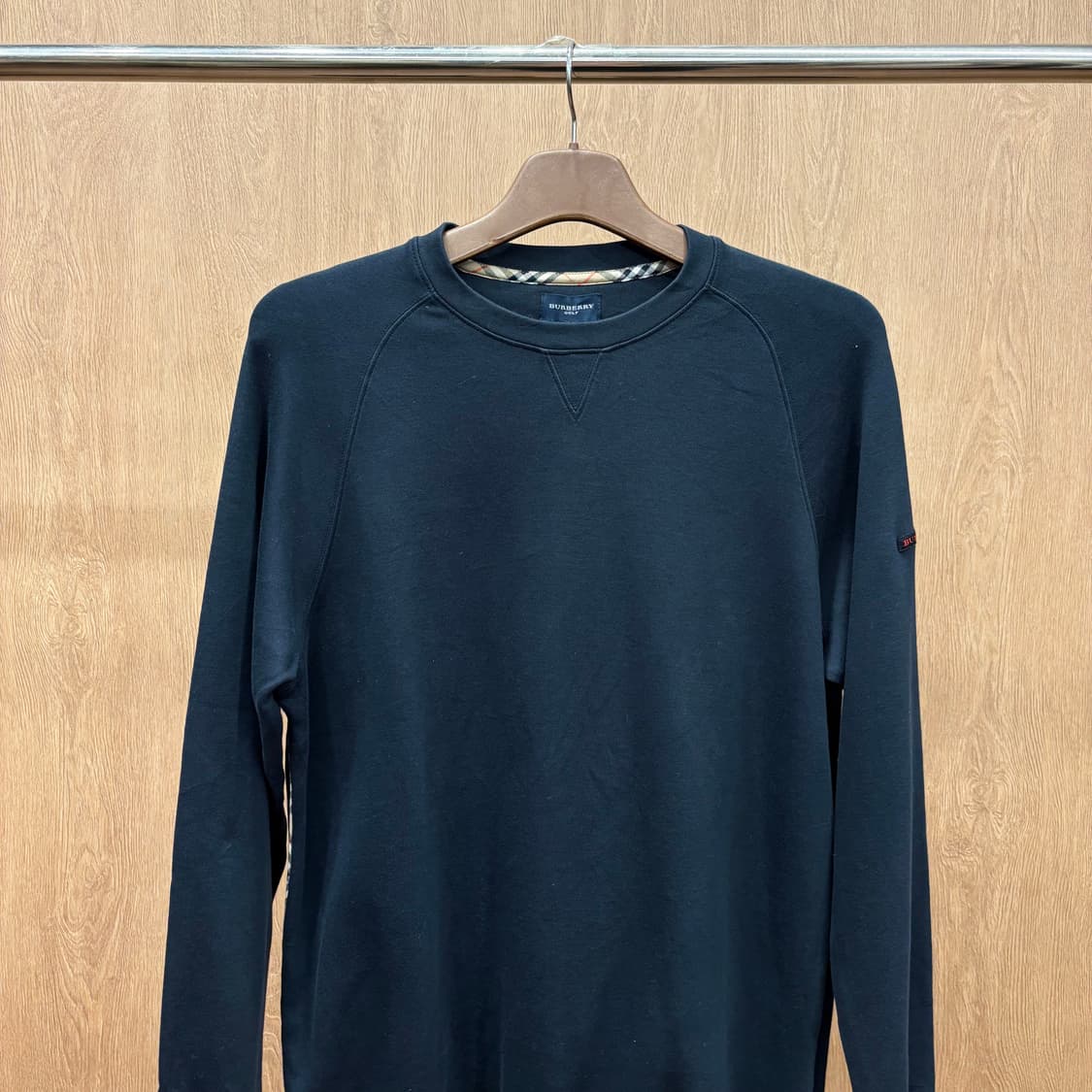 버버리 골프 코튼 긴팔 맨투맨 사이드 와펜 레글런 디테일 네이비 상품이미지4