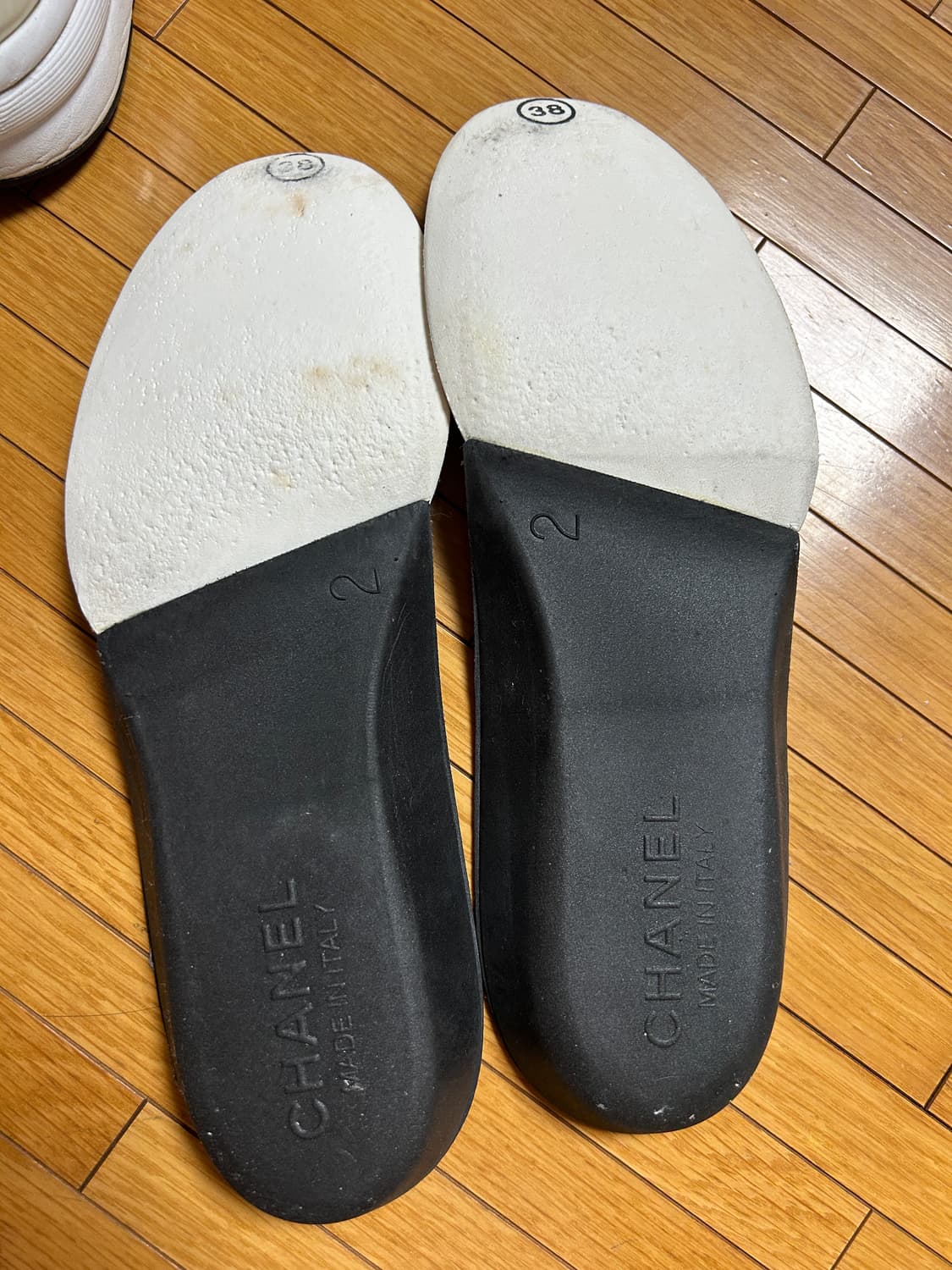 샤넬 스니커즈 상품이미지10