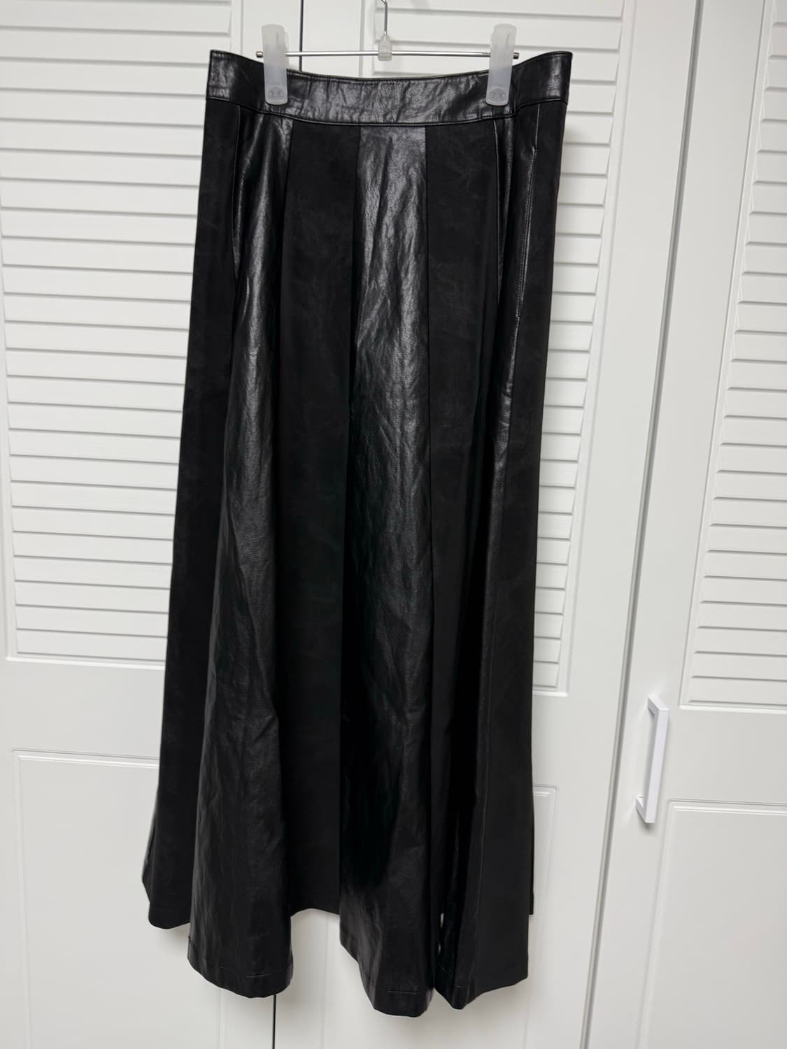 유노이아 레더 라인 스커트 상품이미지1