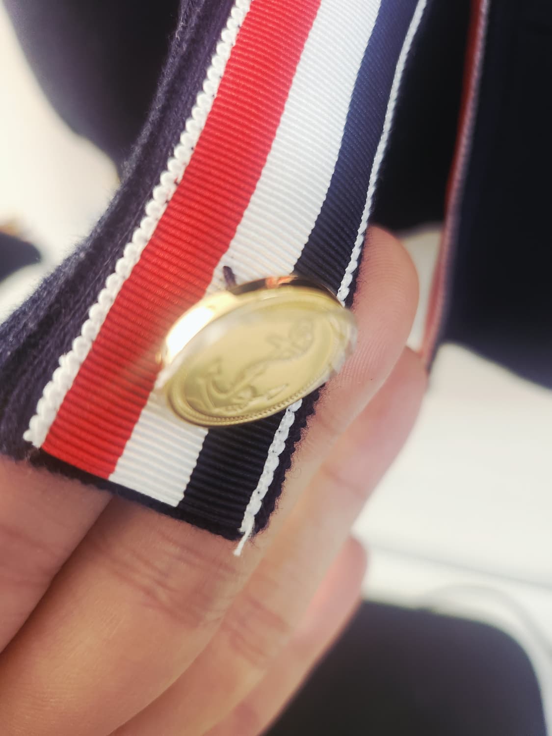 톰브라운 금장 밀라노 스티치 가디건4사이즈 상품이미지2