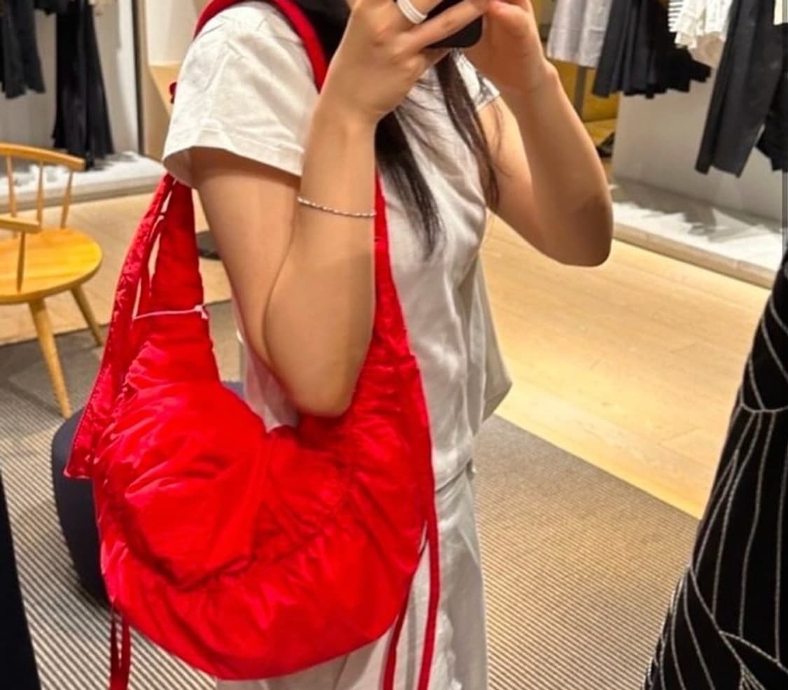 COS 캐노피백 레드 상품이미지6