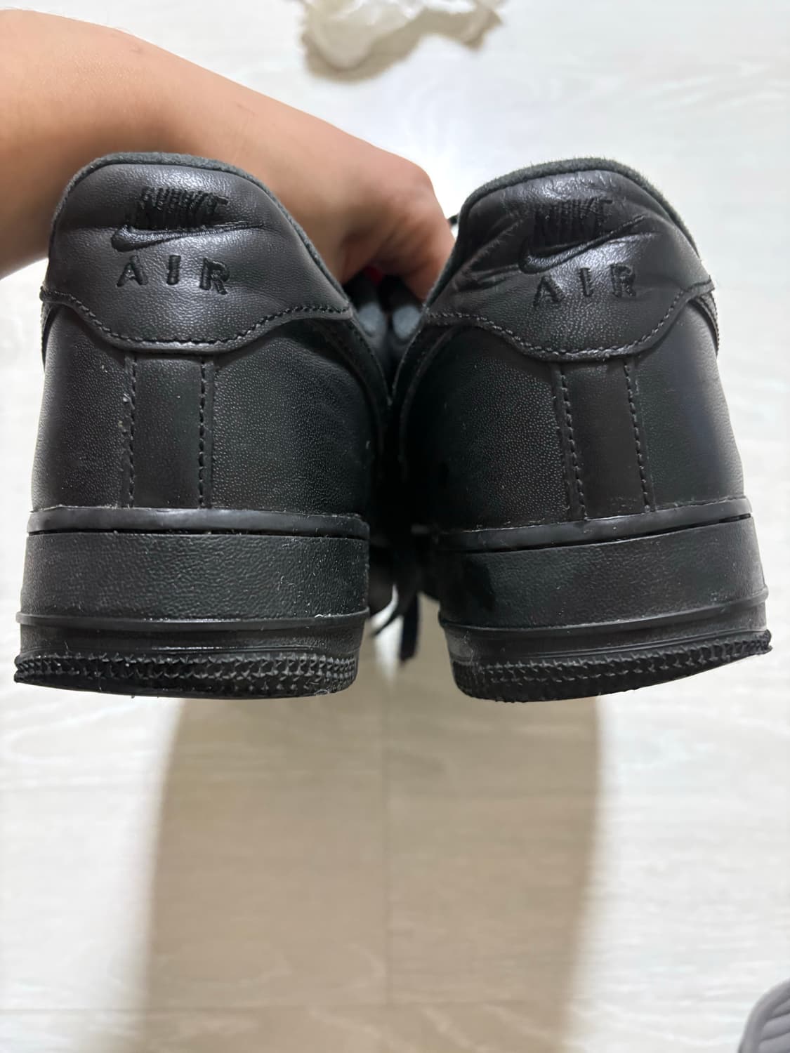 슈프림 에어포스1 블랙 상품이미지3