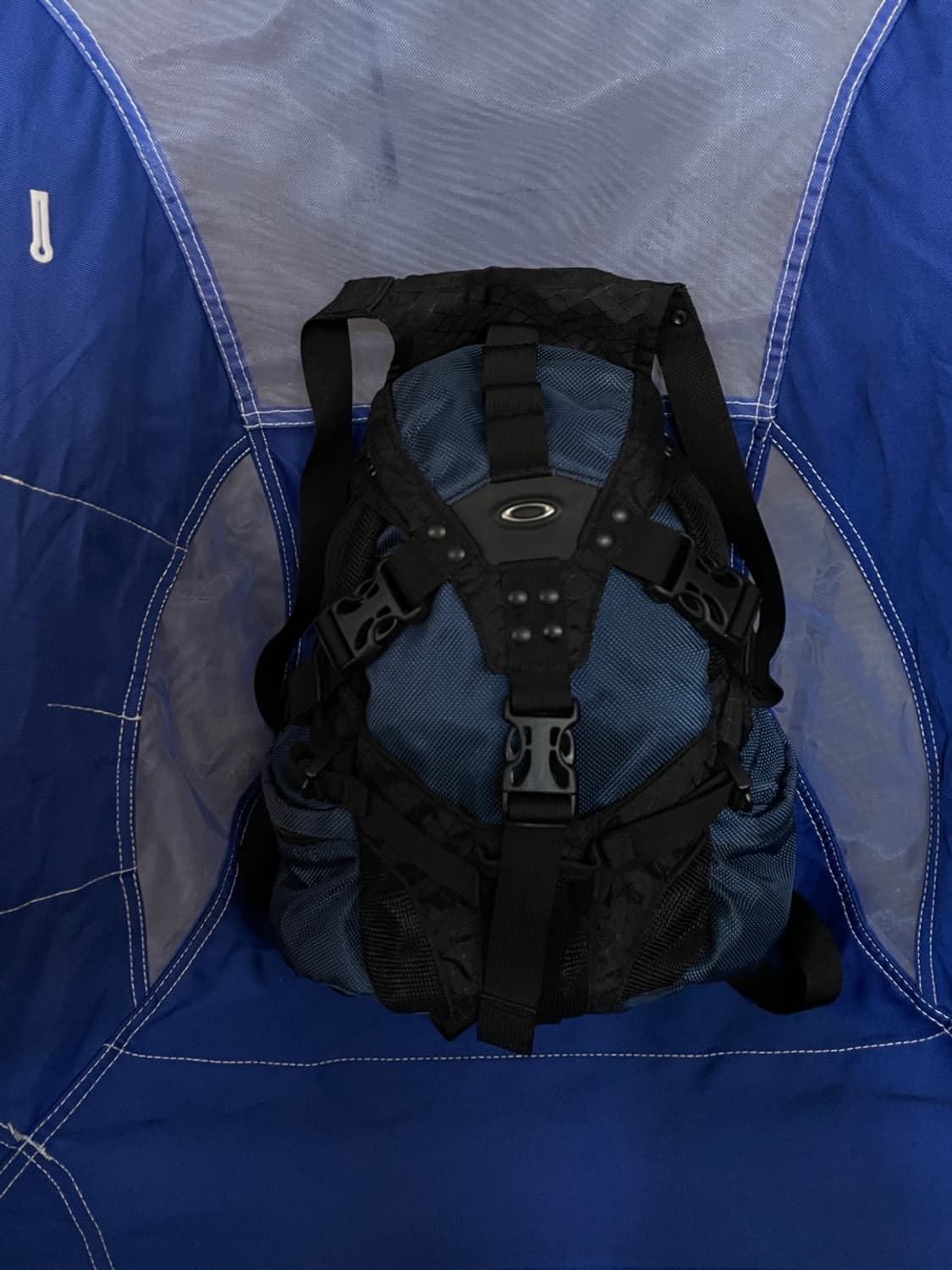 오클리 아이콘 미니 백팩 상품이미지1