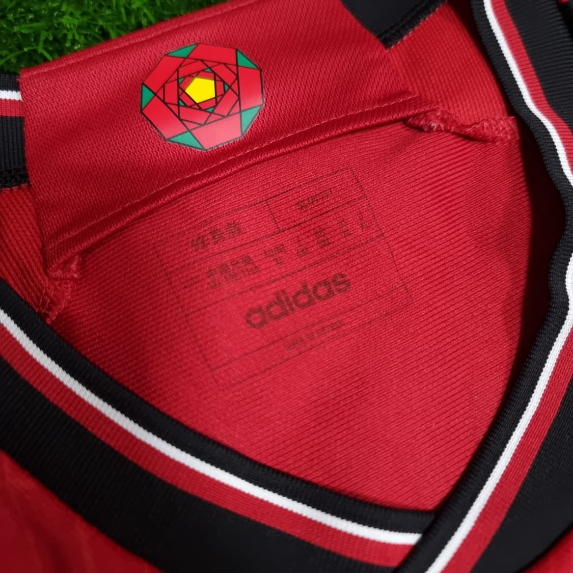 23-24시즌 맨체스터 유나이티드 홈 유니폼 #8 브루노 페르난데스 상품이미지7