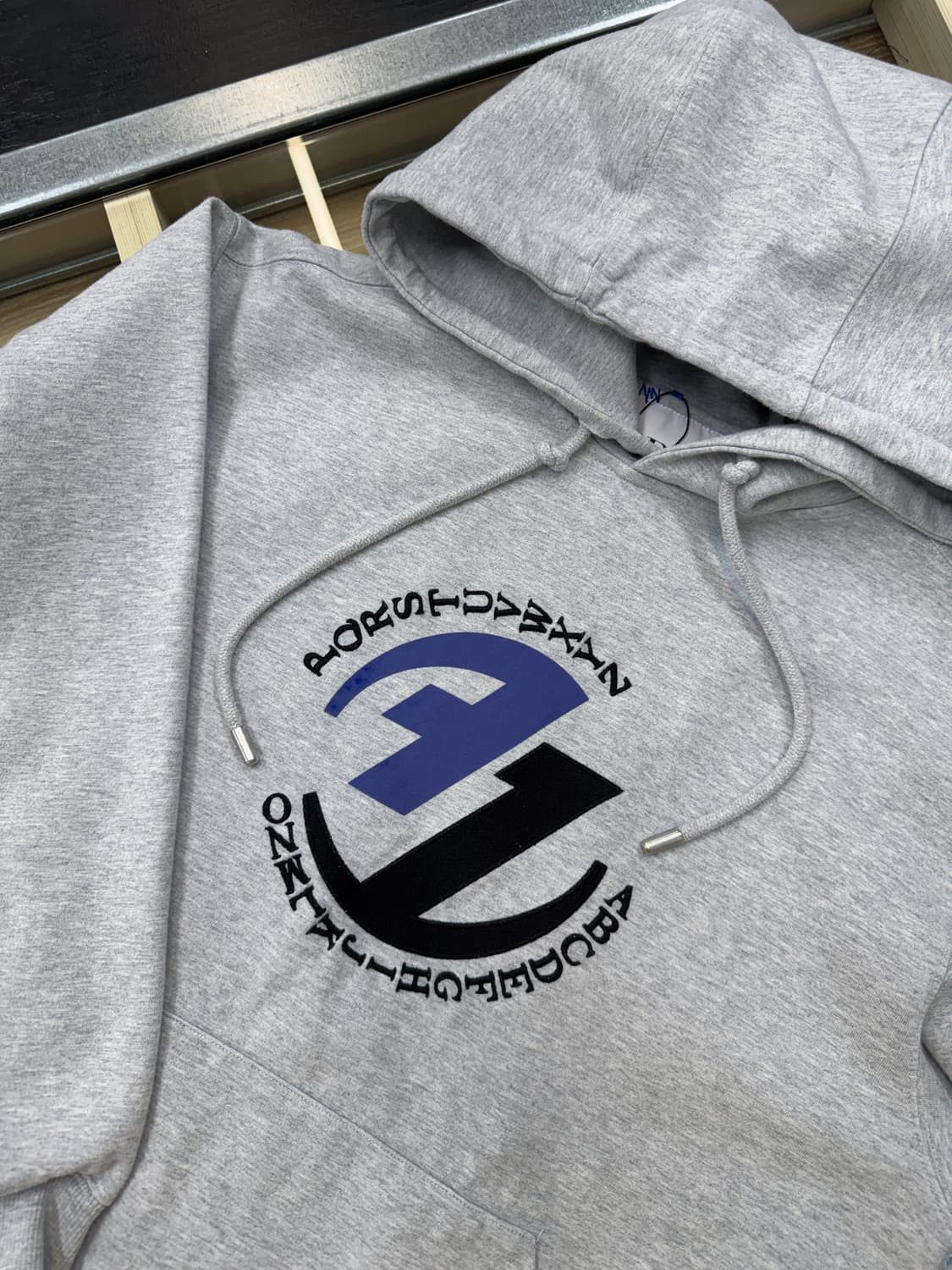 자라 x 아더에러 엠브로이더리 후디 상품이미지4