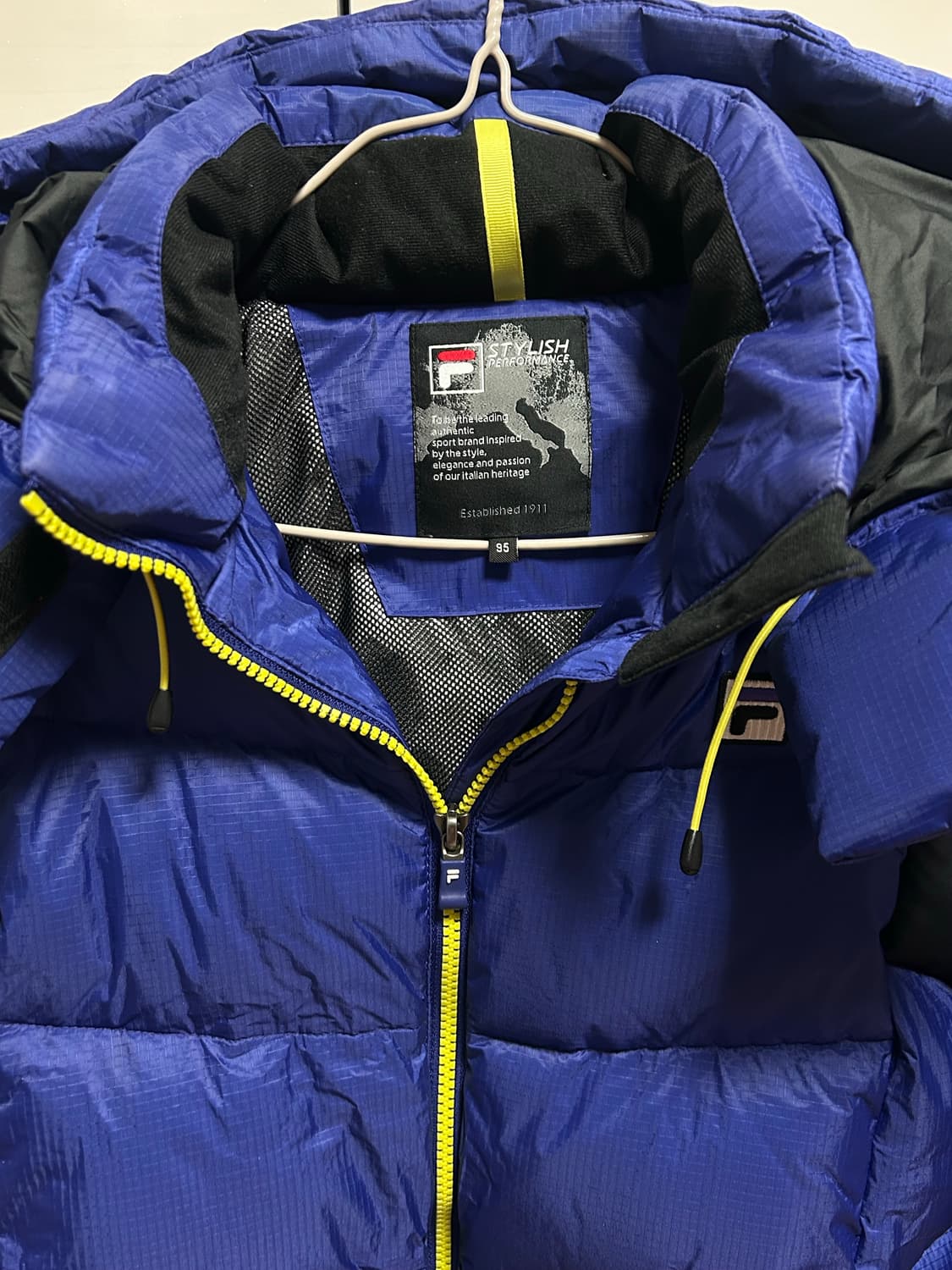 휠라 남성 패딩 95사이즈 상품이미지2