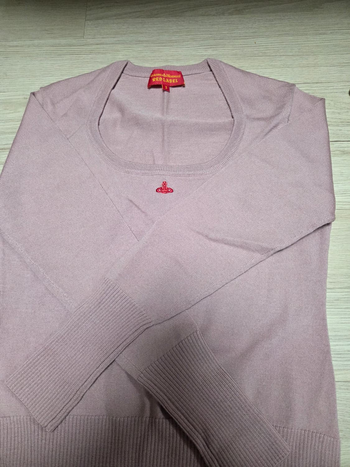 비비안웨스트우드 레드라벨 핑크 니트 상품이미지1