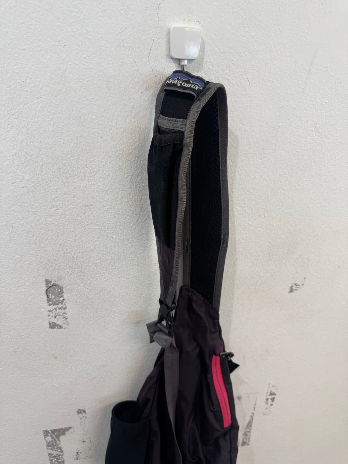 Patagonia  Hole Sling Bag 상품이미지4