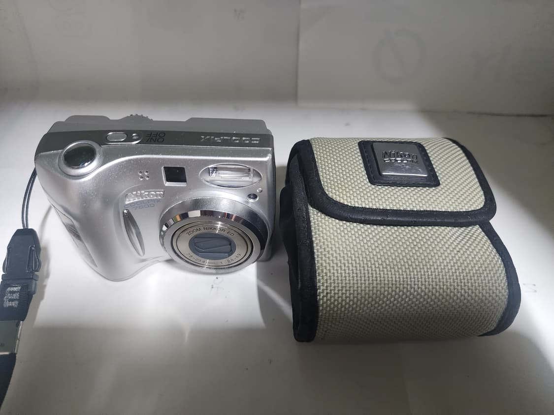 니콘 쿨픽스 7600 디지털 카메라 상품이미지4