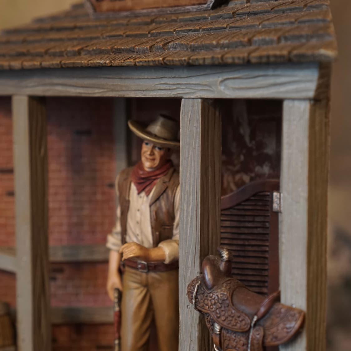 브레드퍼드 존 웨인 워킹 톨 피규어  상품이미지3