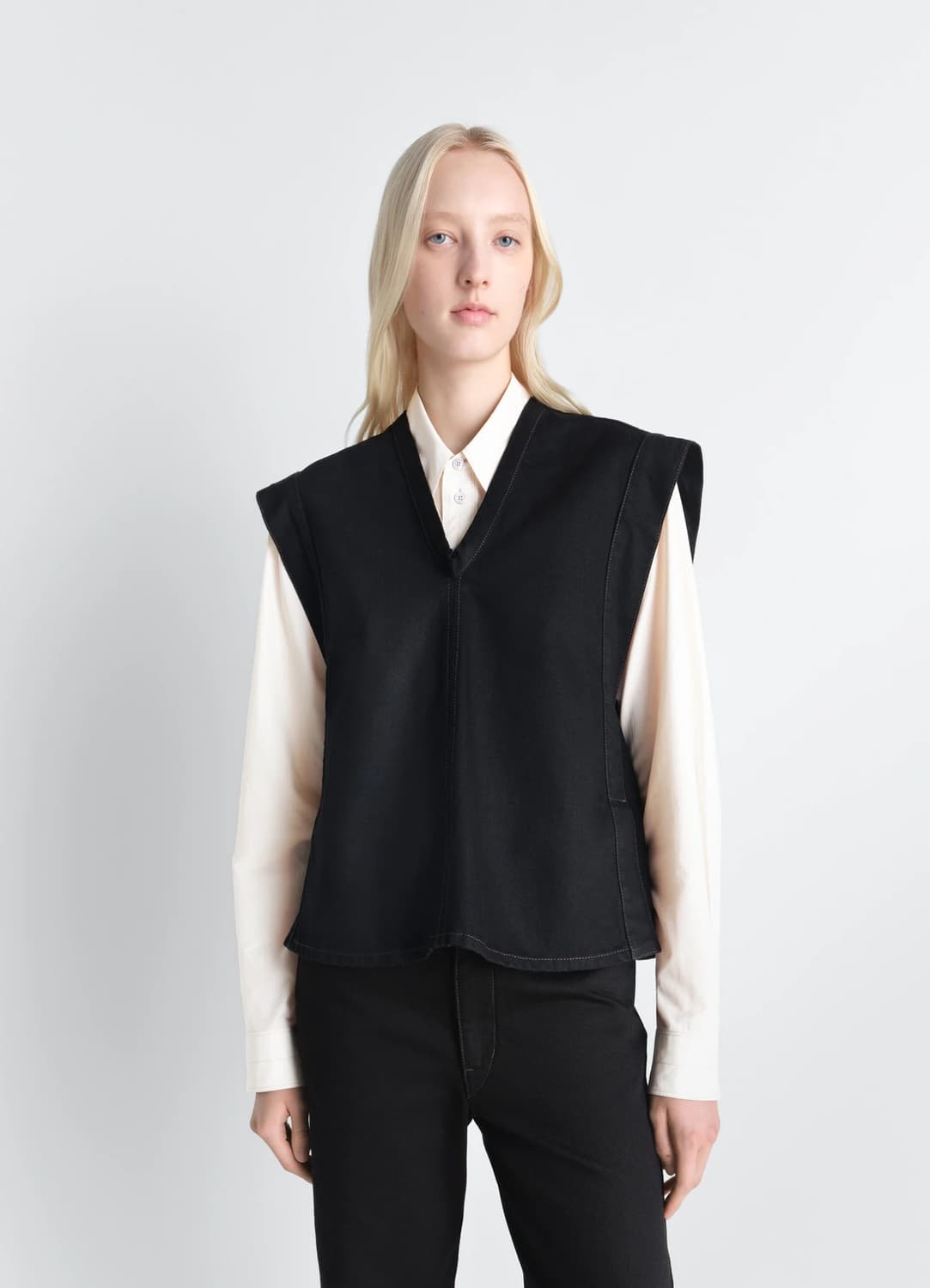 [34,36,38]르메르 26ss CHASUBLE 타이 베스트/블랙 상품이미지3