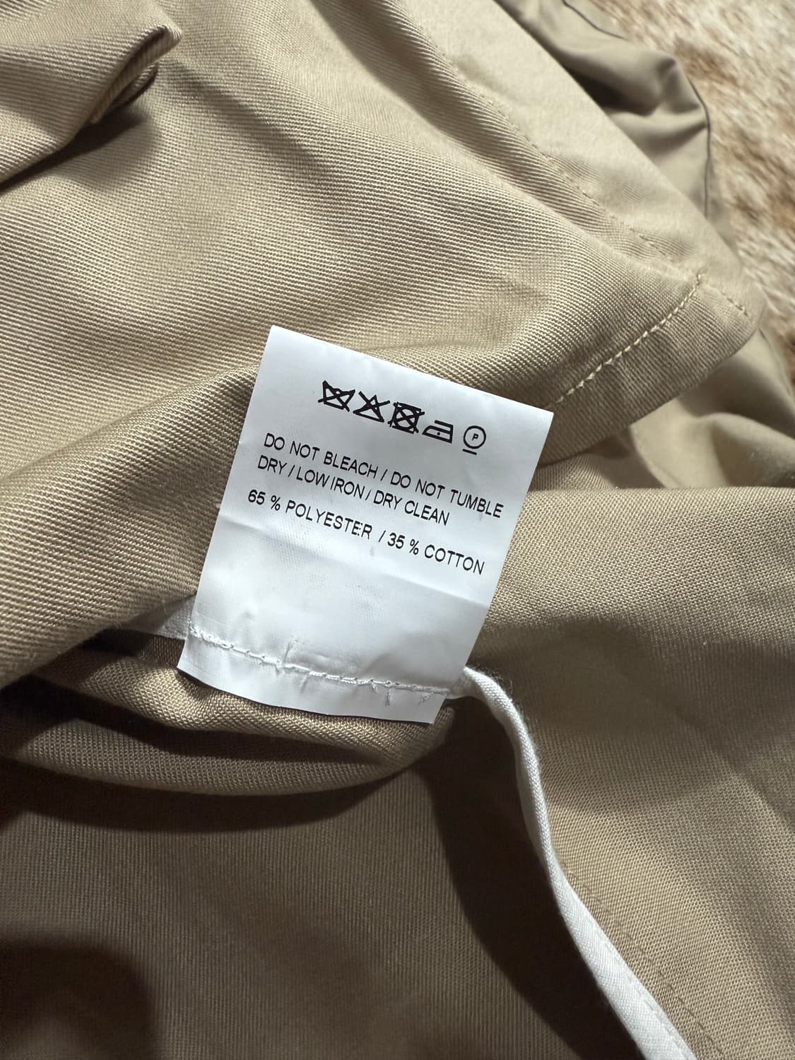 Jacquemus “Le Gadjo” Beige Hooded Jacket 상품이미지9