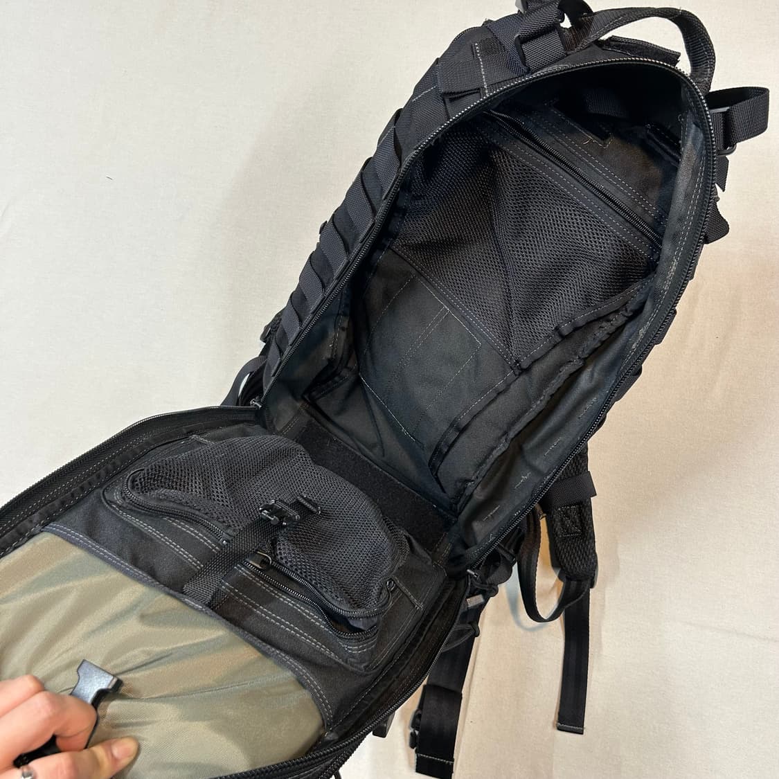 맥포스 슈퍼팔콘 텍티컬 밀리터리 백팩 블랙 상품이미지5