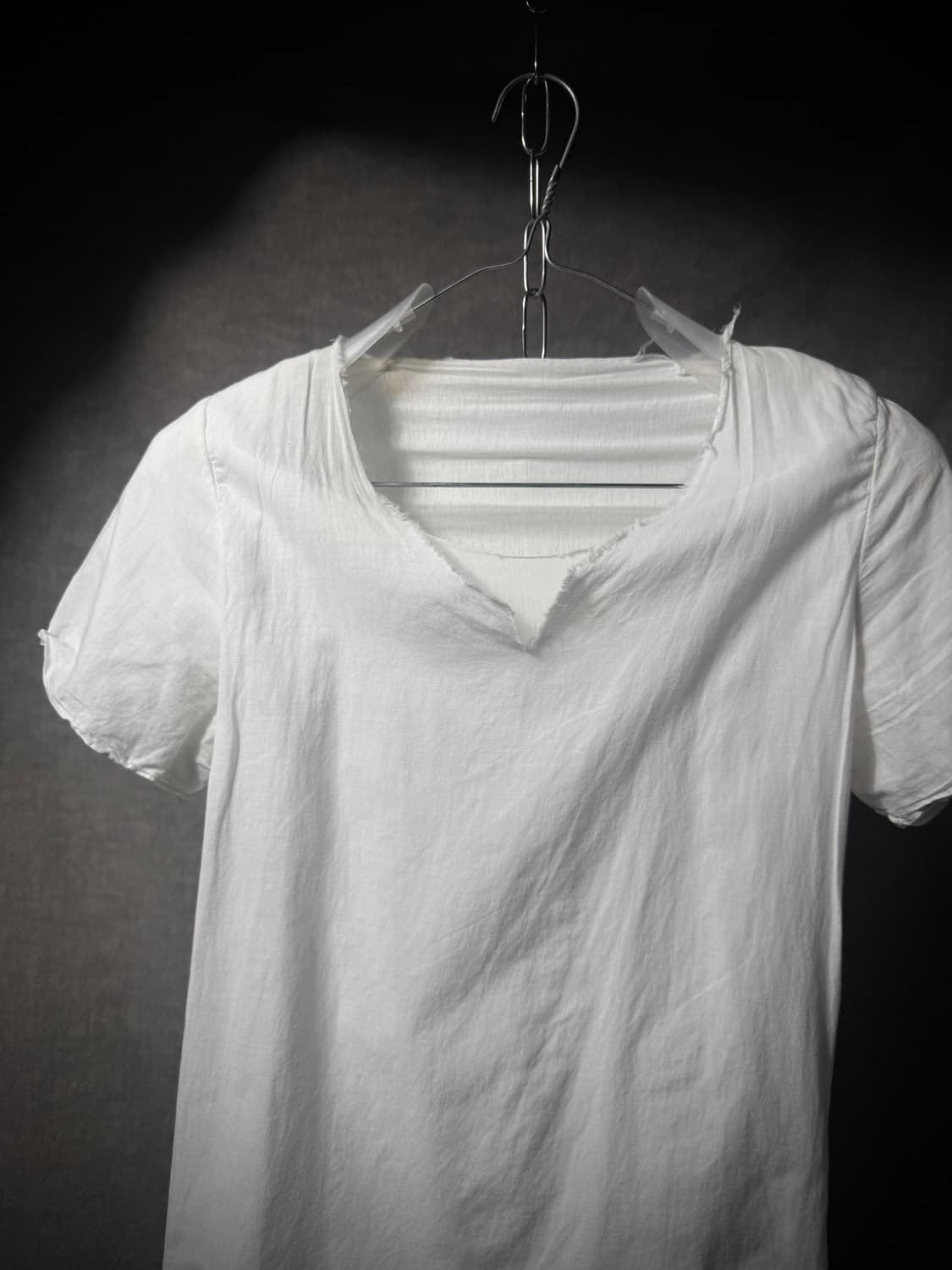 Label Under Construction Raw Edge TShirt 상품이미지2