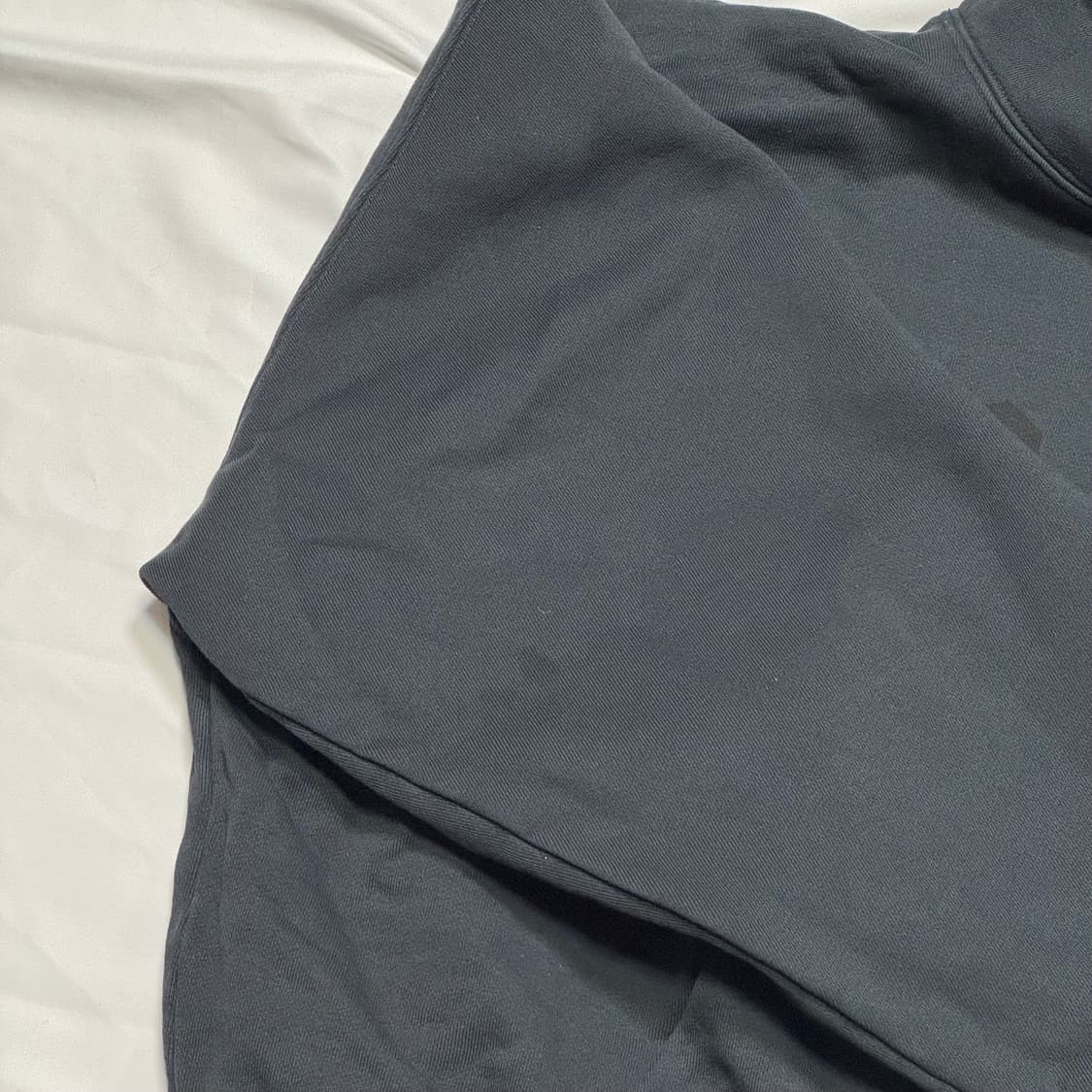 [S] 이지 갭 엔지니어드 바이 발렌시아가 도브 후드 워시드 블랙 상품이미지5