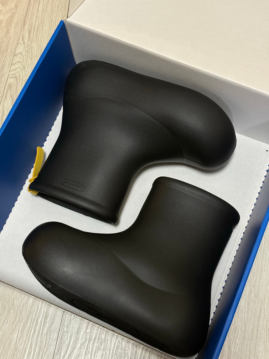 토앤토 Zerovity™ Murff 블랙 250 상품이미지1