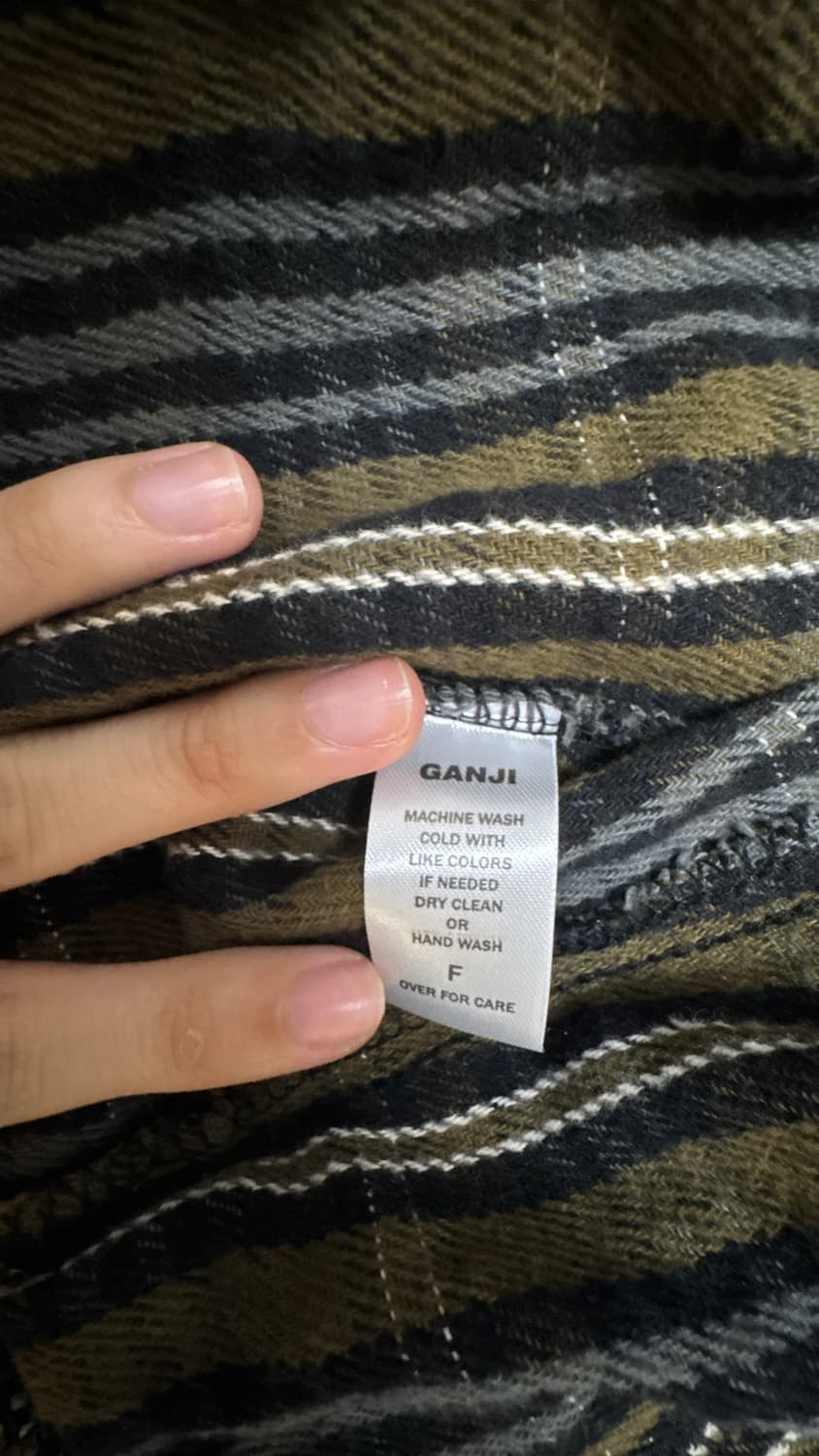 [~2.12]스트라이프 레이스업 포인트 크롭 카키 자켓 상품이미지3