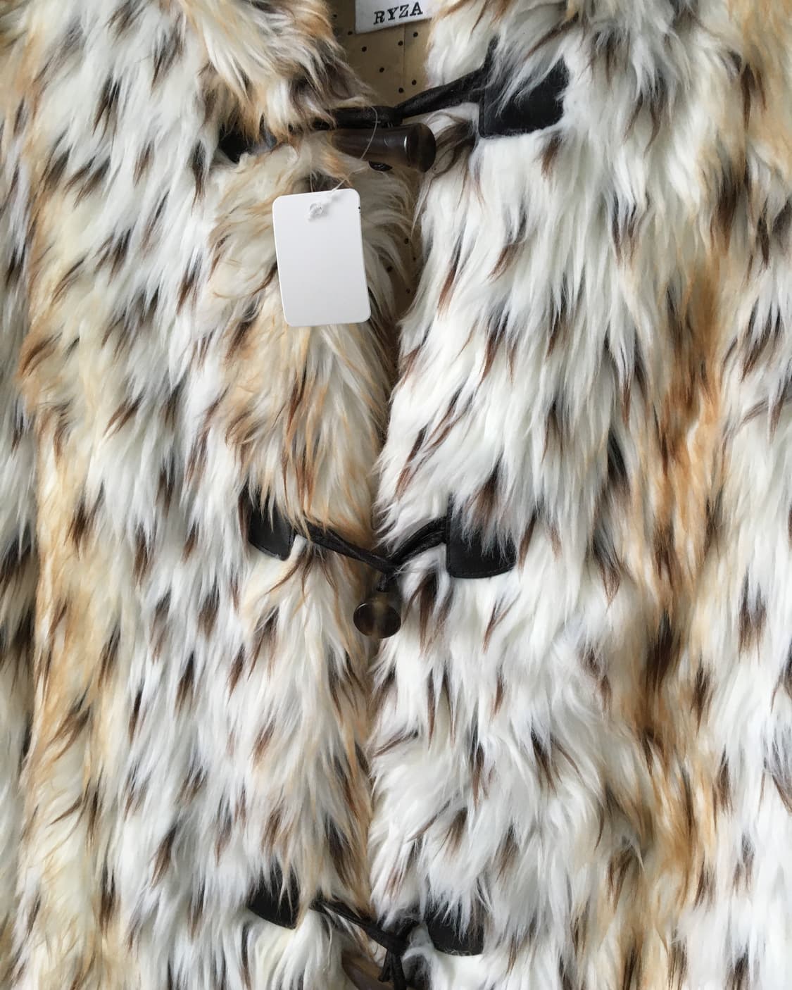 Animal pattern fake fur duffle button co 상품이미지5