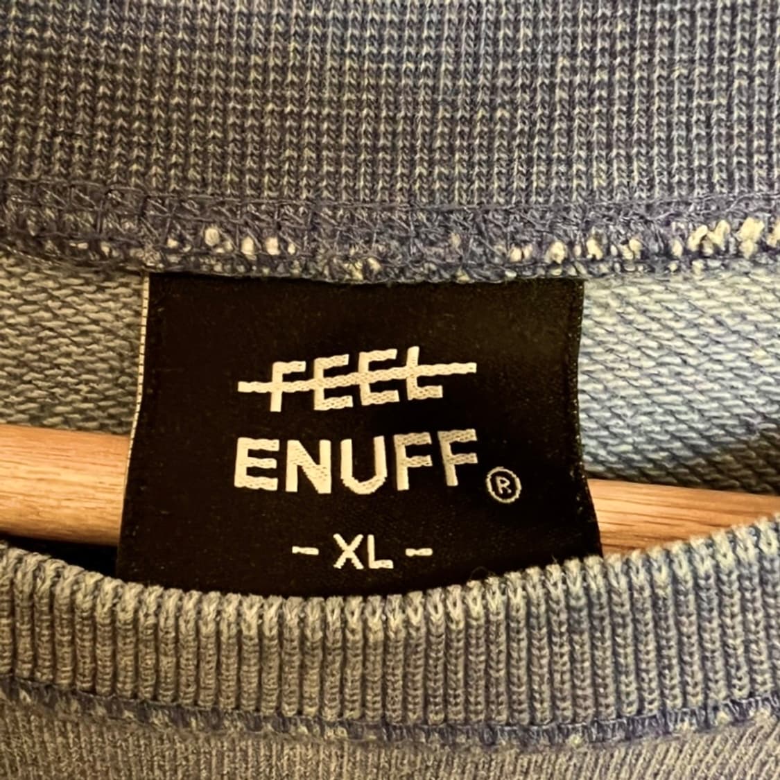 필이너프 크로스 그래픽 맨투맨 상품이미지7