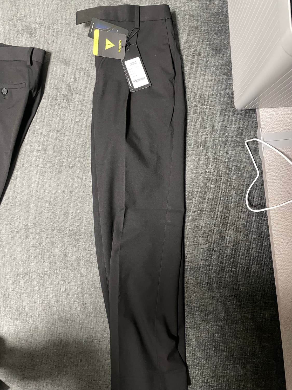 무신사 스탠다드 와이드 히든 밴딩 슬랙스 상품이미지2