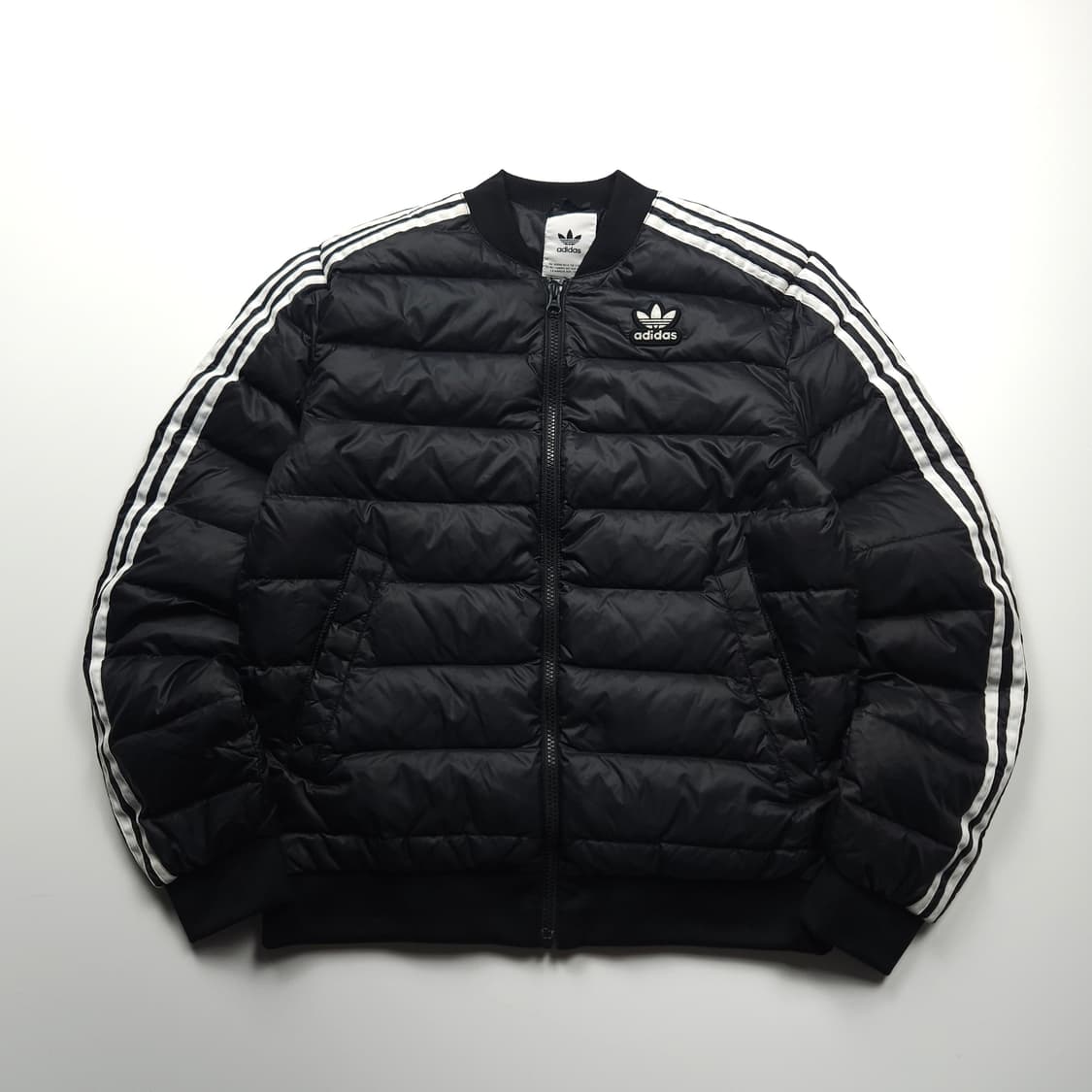 아디다스 슈퍼스타 트레포일 경량 다운 패딩 (S) 상품이미지1