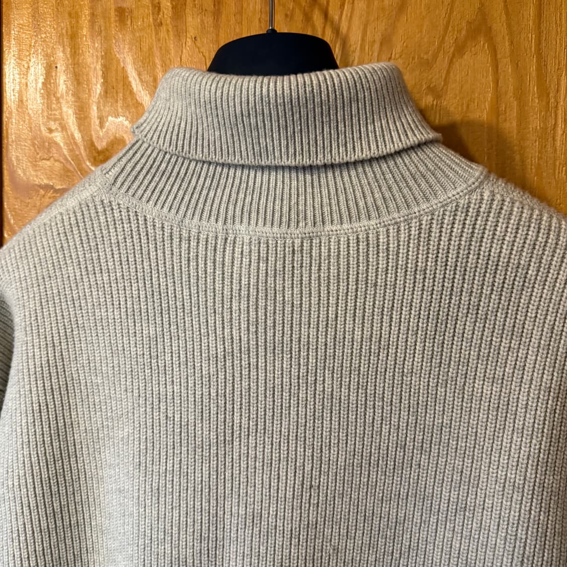 톰포드 터틀넥(목폴라) 니트 판매 합니다.  상품이미지8