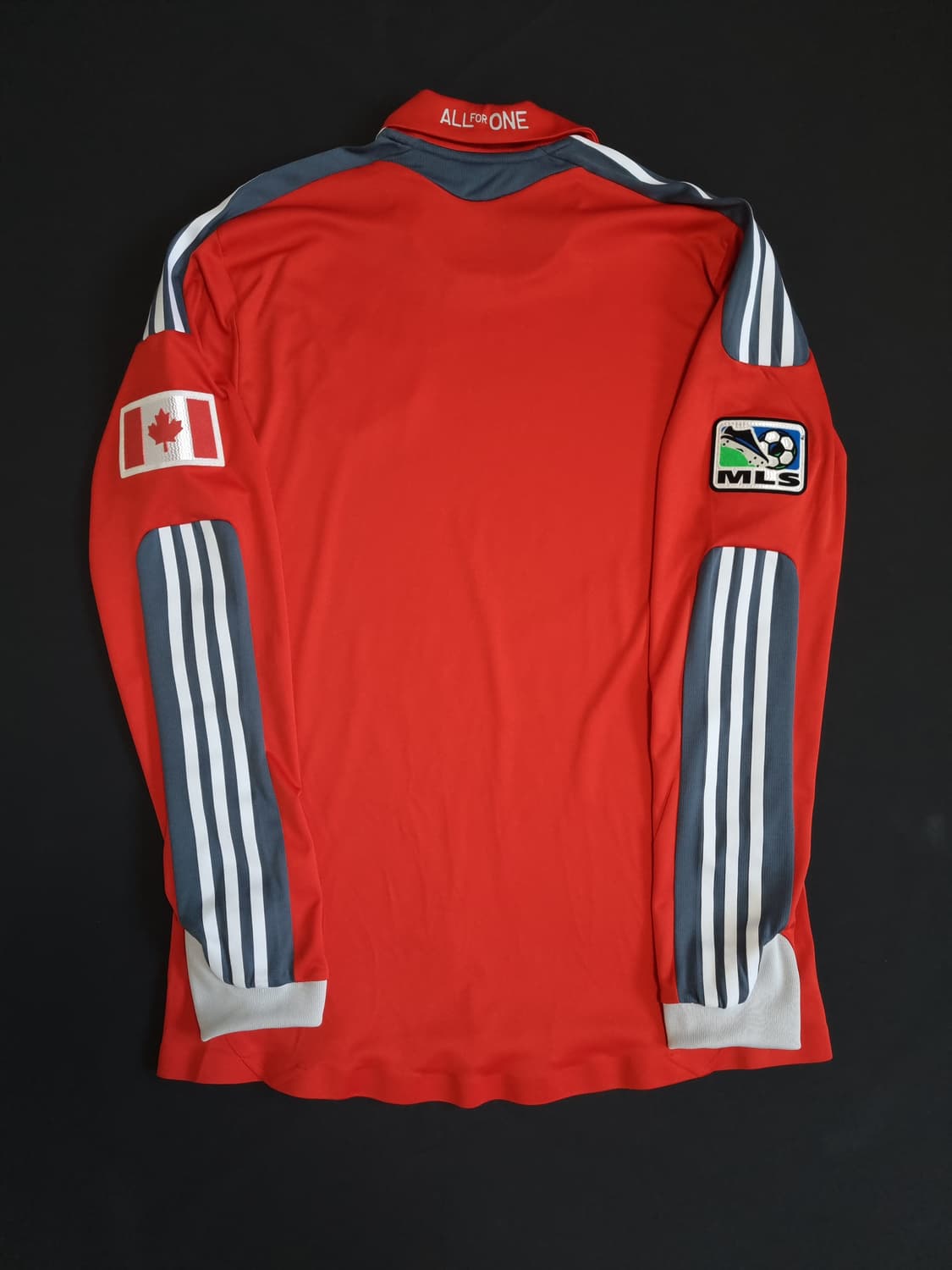 09-10 토론토FC 홈 지급용 긴팔 상품이미지3