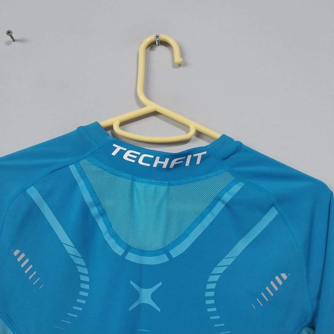 아디다스 테크핏 여성 SM  상품이미지3