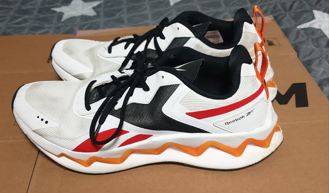 리복 지그 일루션 에너지 스니커즈 (285) FV3838 상품이미지1