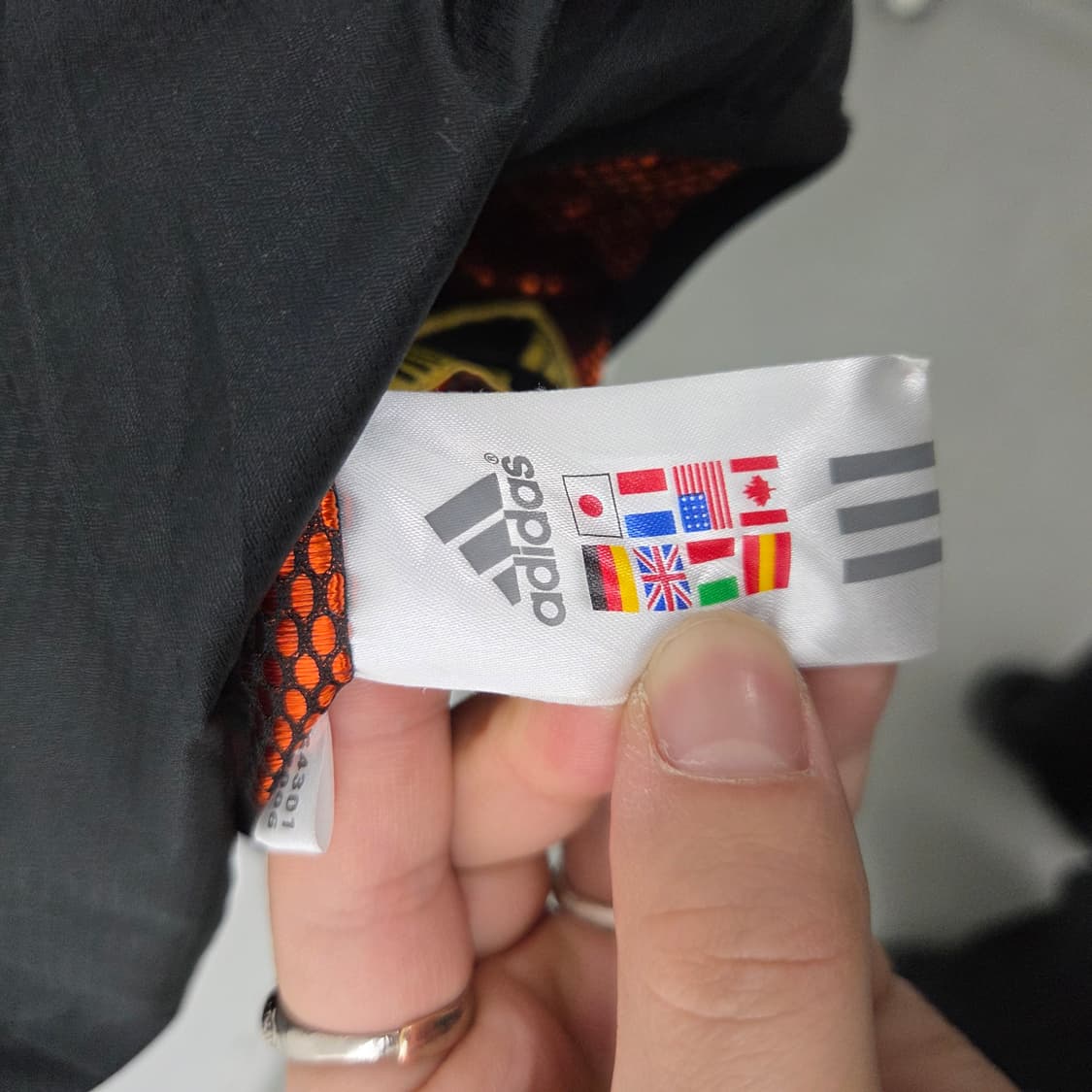 아디다스 블랙 바람막이 점퍼 금색 삼선 남성 L 상품이미지9