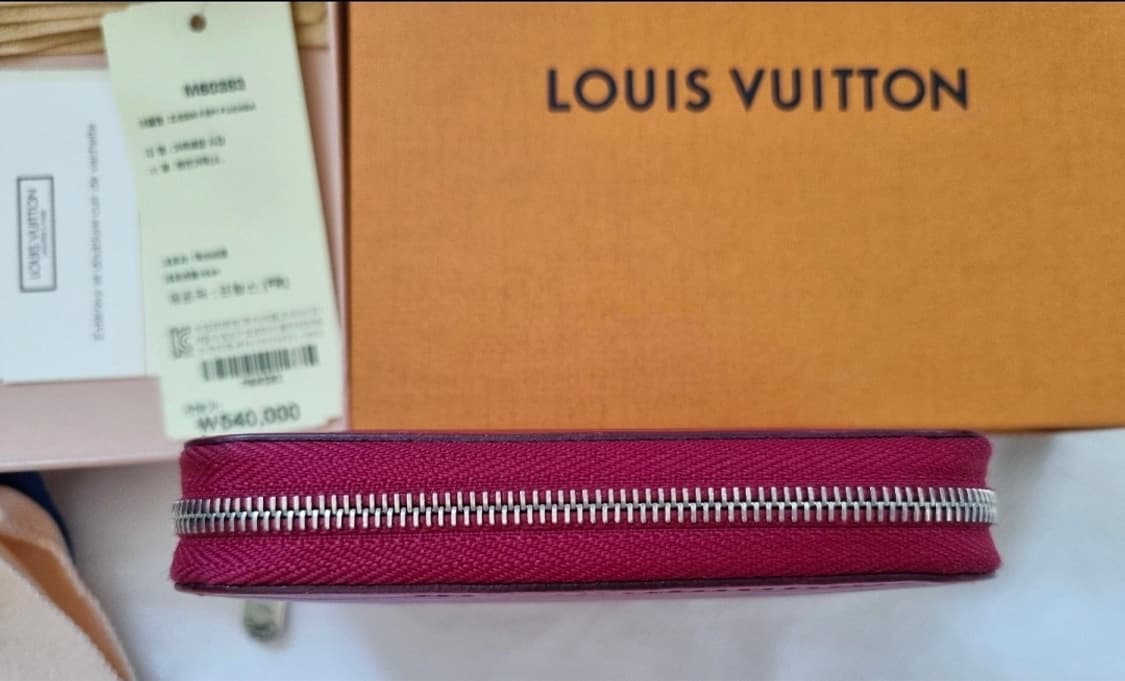 루이비통 에삐 지퍼 카드지갑 푸시아 상품이미지7
