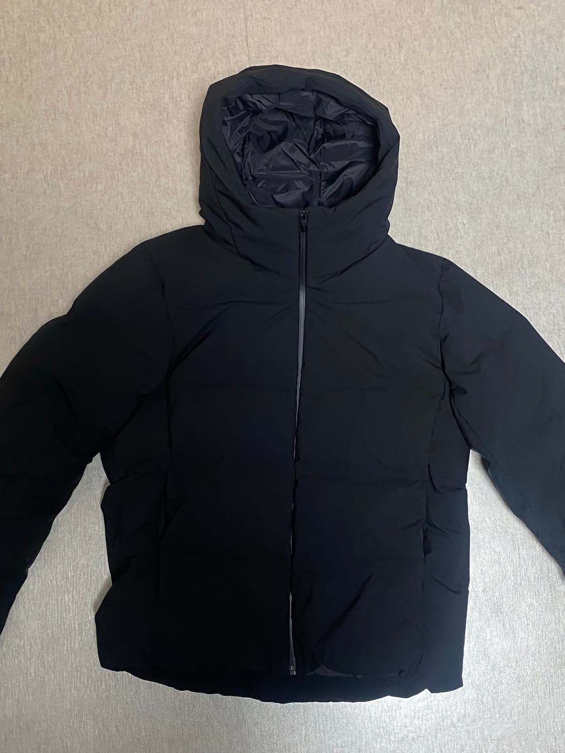 [L]유니클로 심리스 다운 자켓 패딩 블랙 상품이미지2