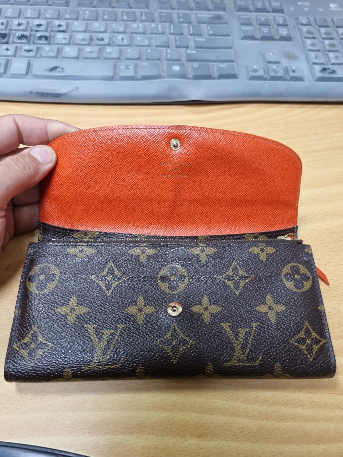[정품] 루이비통 에밀리 장지갑 상품이미지6