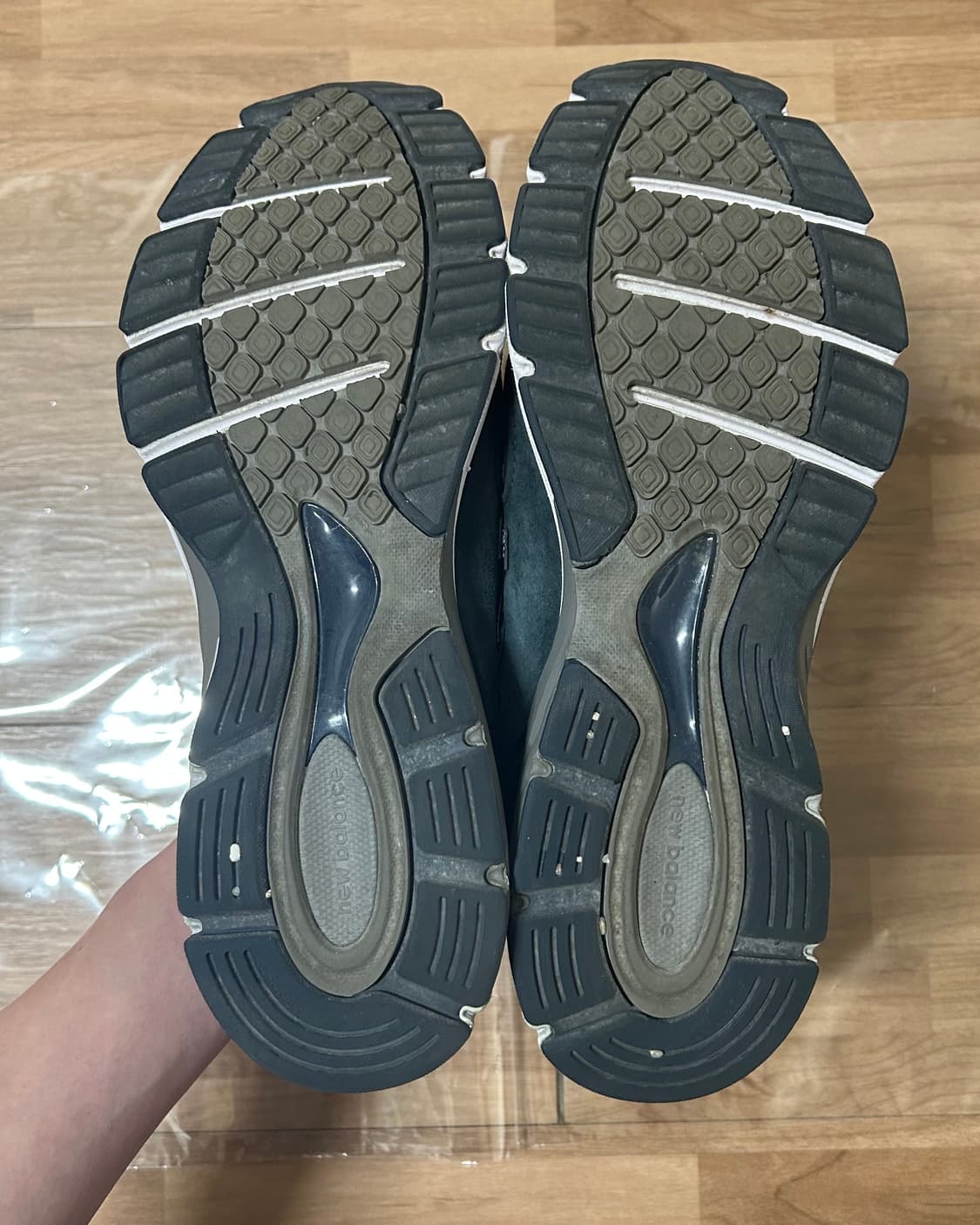 뉴발란스 990v4 USA 네이비 실버 280 워런티카드 포함 상품이미지6