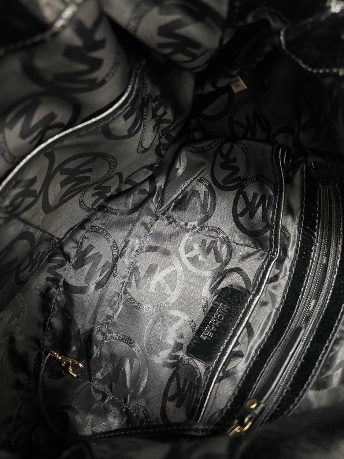 “Michael Kors” Y2K Black Bag 상품이미지10