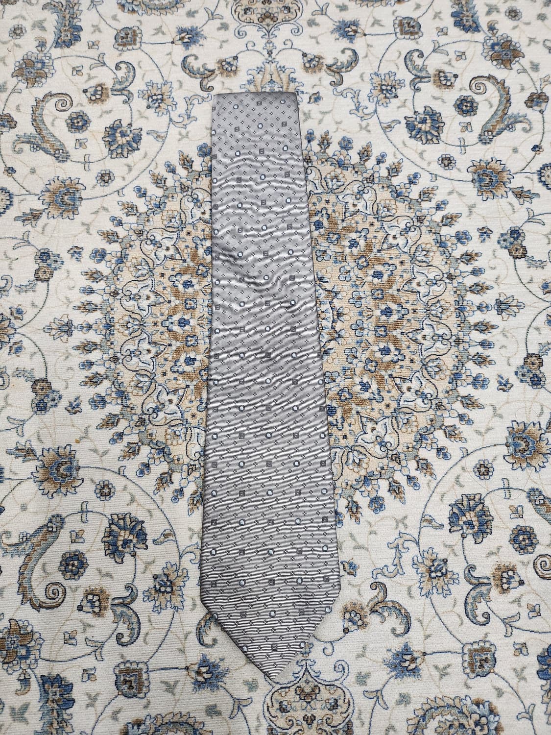 FENDI 실크 넥타이 회색 패턴 상품이미지1